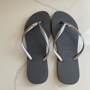 Metallic Gray Havaianas Flip Flops!